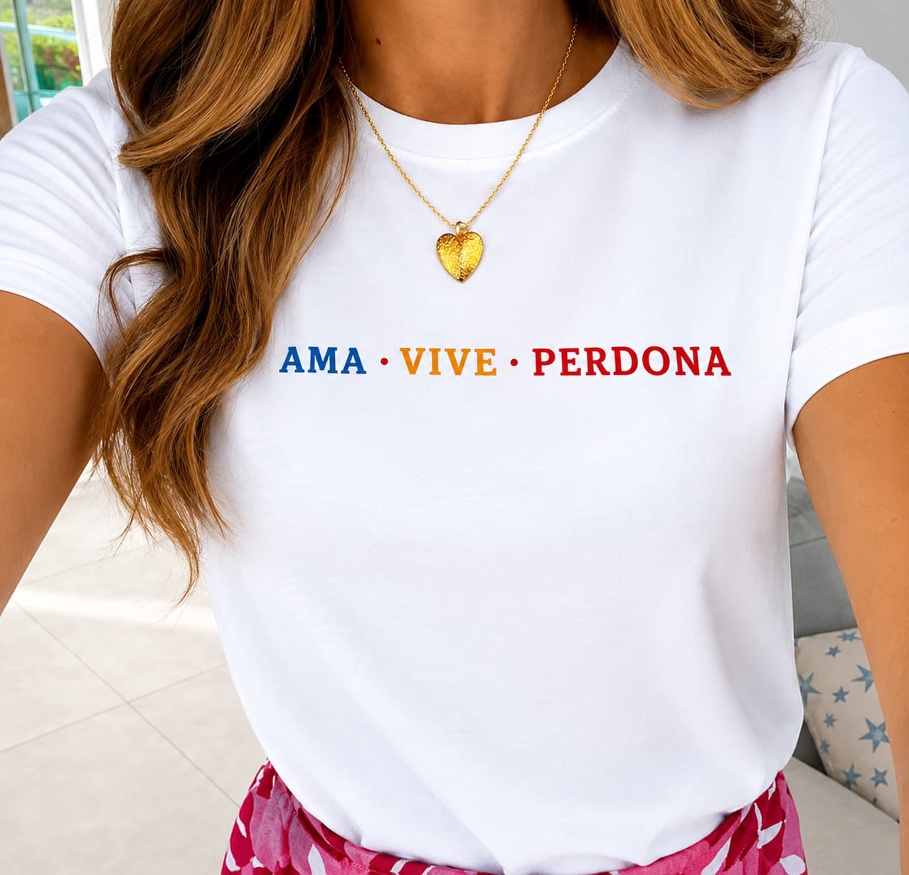 Camiseta AMA VIVE Y PERDONA