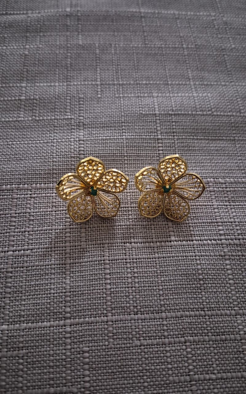 ARETES FLOR ESMERALDA