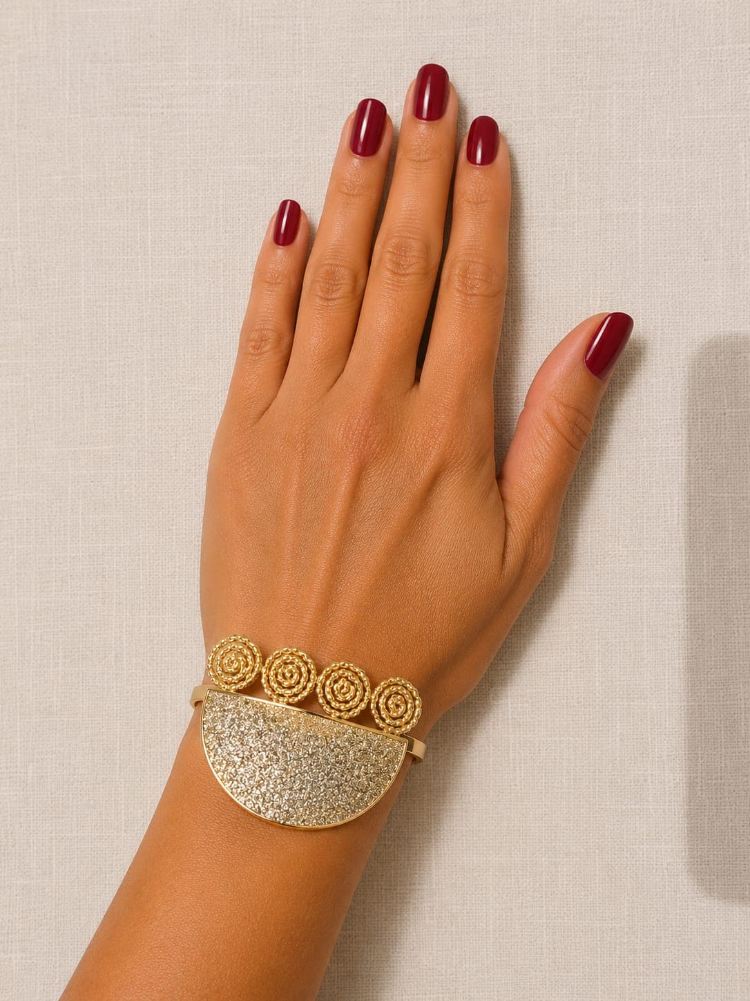BRAZALETE MEDIA LUNA IMPERIAL