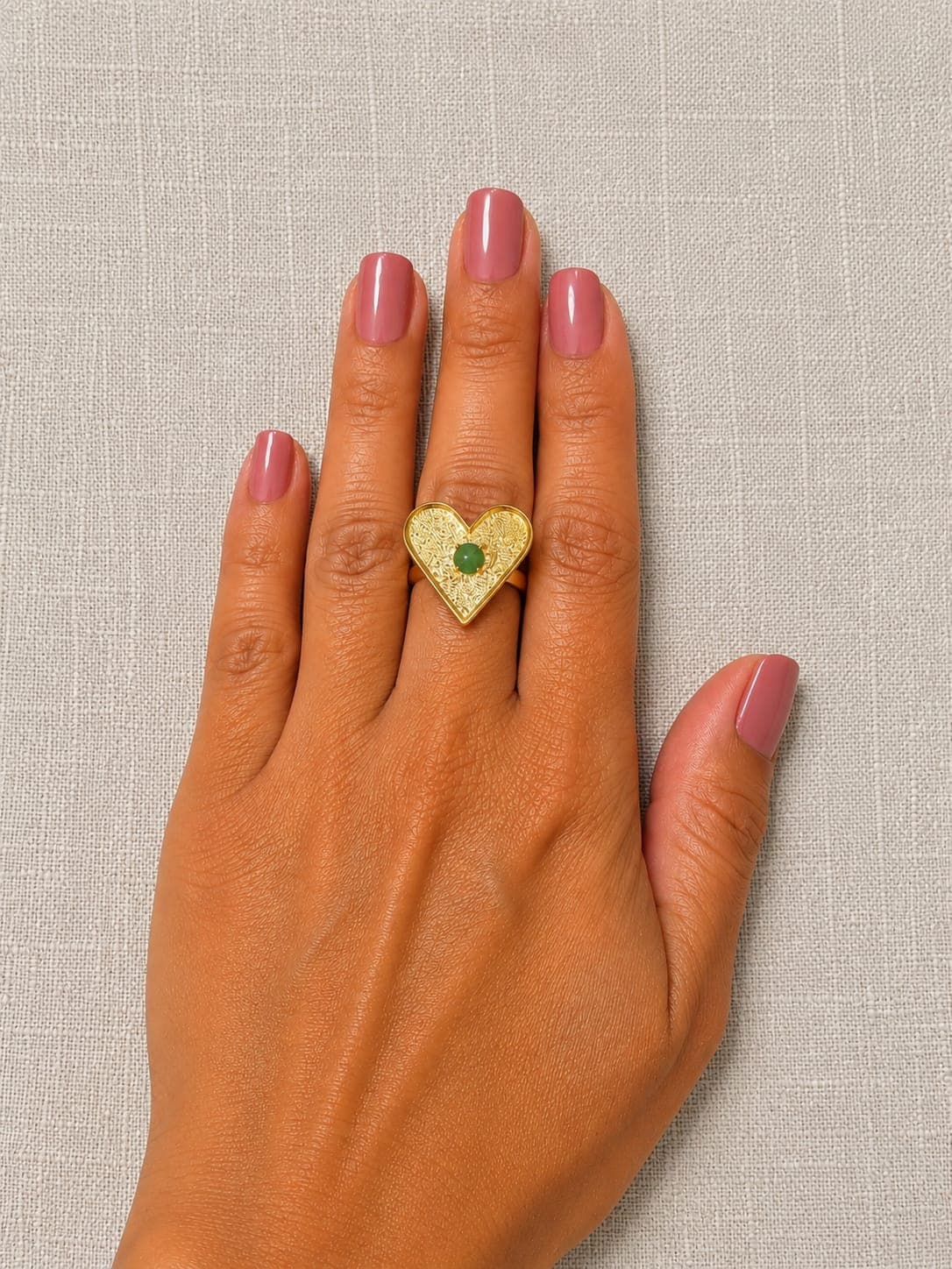 ANILLO CORAZON ESMERALDA