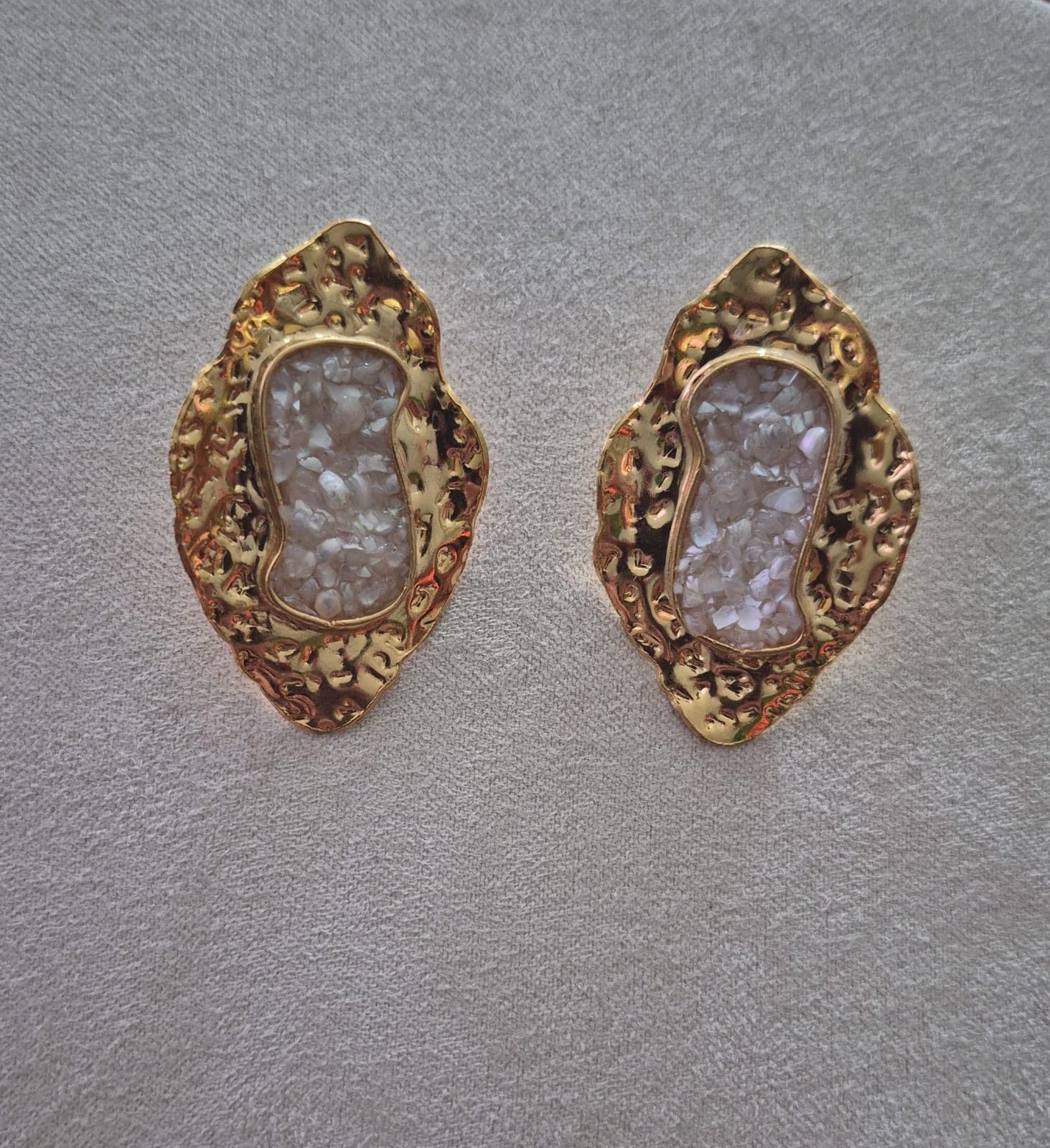 ARETES LUNA IMPERIAL